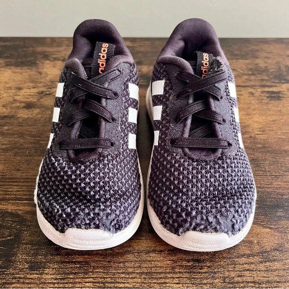 Adidas| Black/White Toddler Unisex Striped Racer Sneakers Shoes Size US 5 - Picture 2 of 6